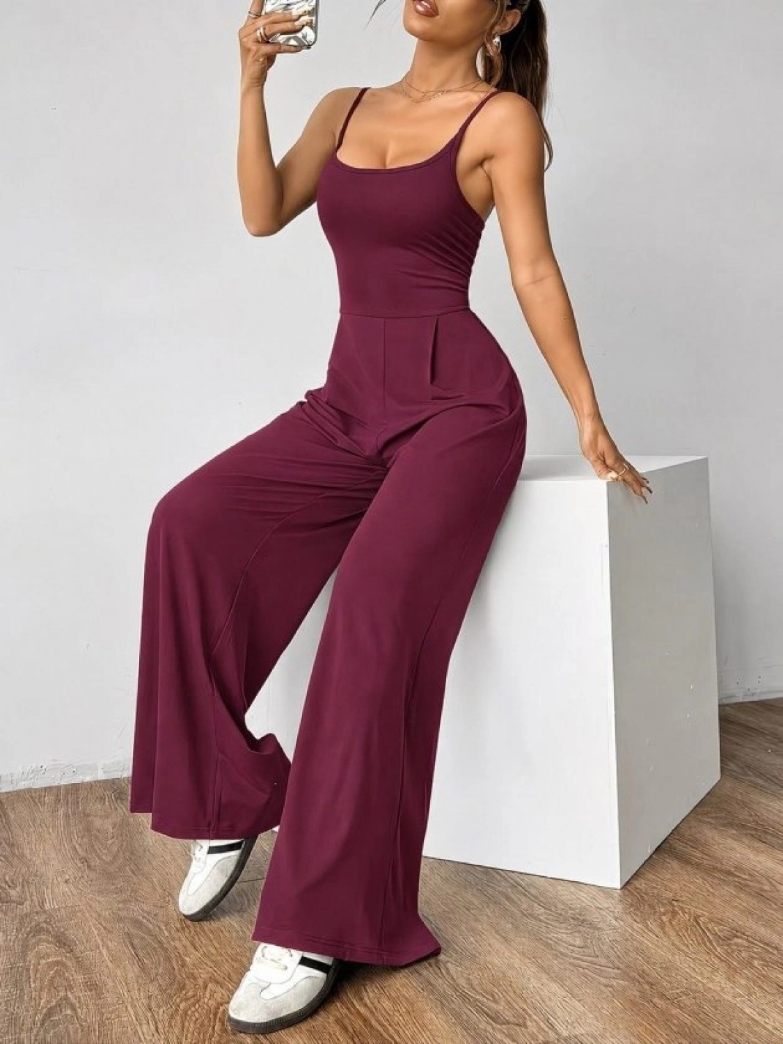 Pileli Store Kadın Omuzdan Askılı Sırtı Açık Bol Kesim Janjan Krep Tulum görsel 2