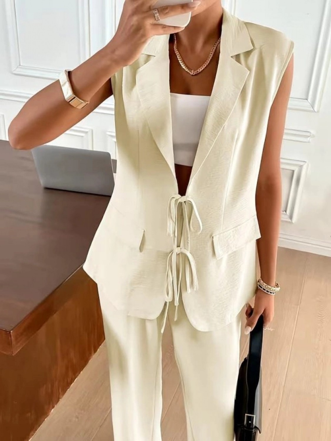 Pileli Store Kadın Kolsuz Yakalı Önü Bağcıklı Ceket ve Pantolon Ikili Takım görsel 4