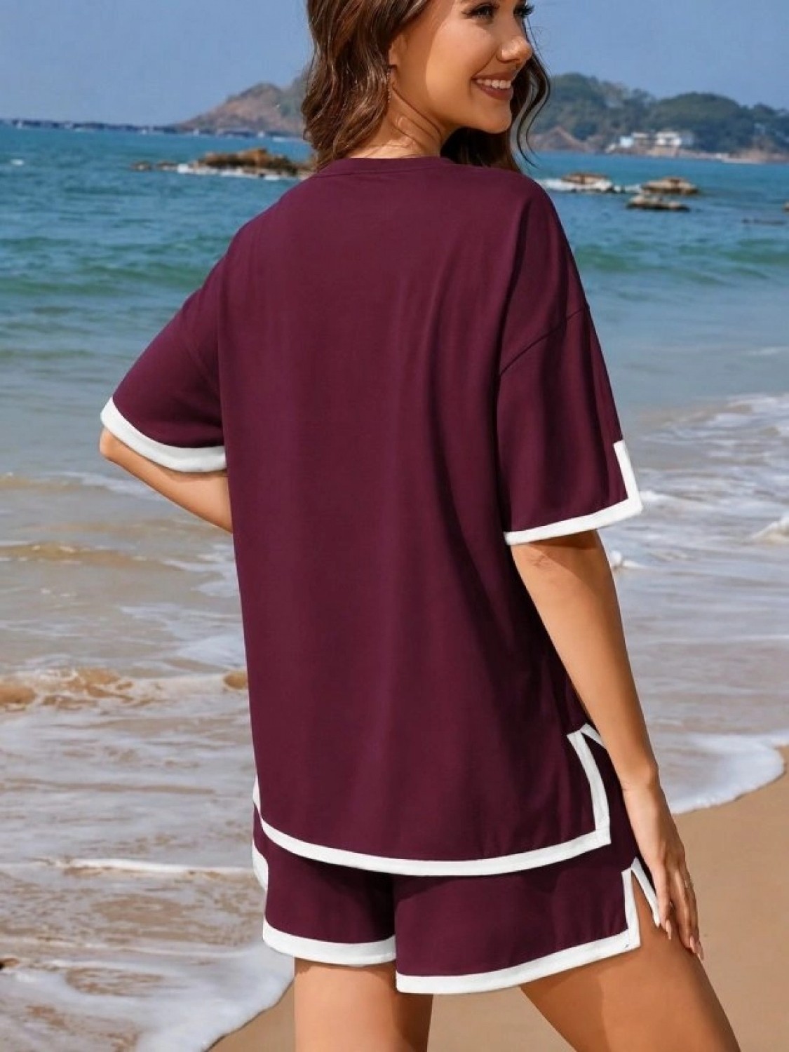 Pileli Store Kadın Kısa Kollu Bisiklet Yaka Şerit Detaylı Viskon Iki Iplik Bluz ve Kısa Short Ikili Takım görsel 3