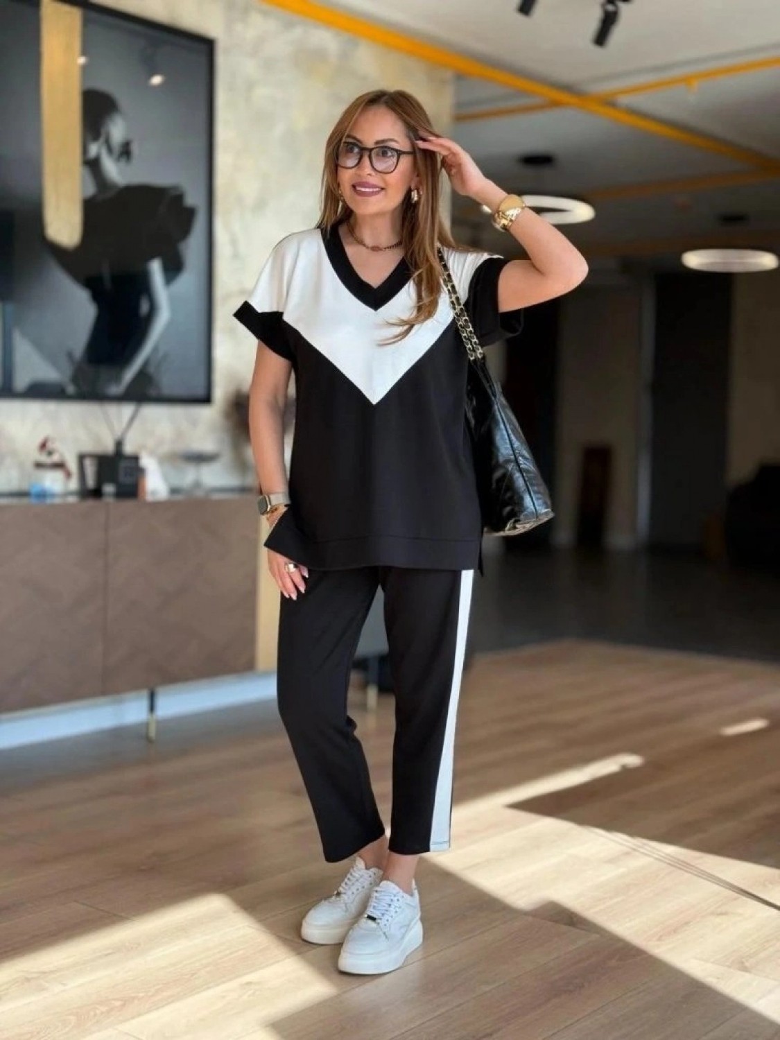 Pileli Store Kadın Kısa Kollu V Yakalı Çift Renkli Viskon Iki Iplik Ikili Bluz ve Pantolon Takım görsel 4