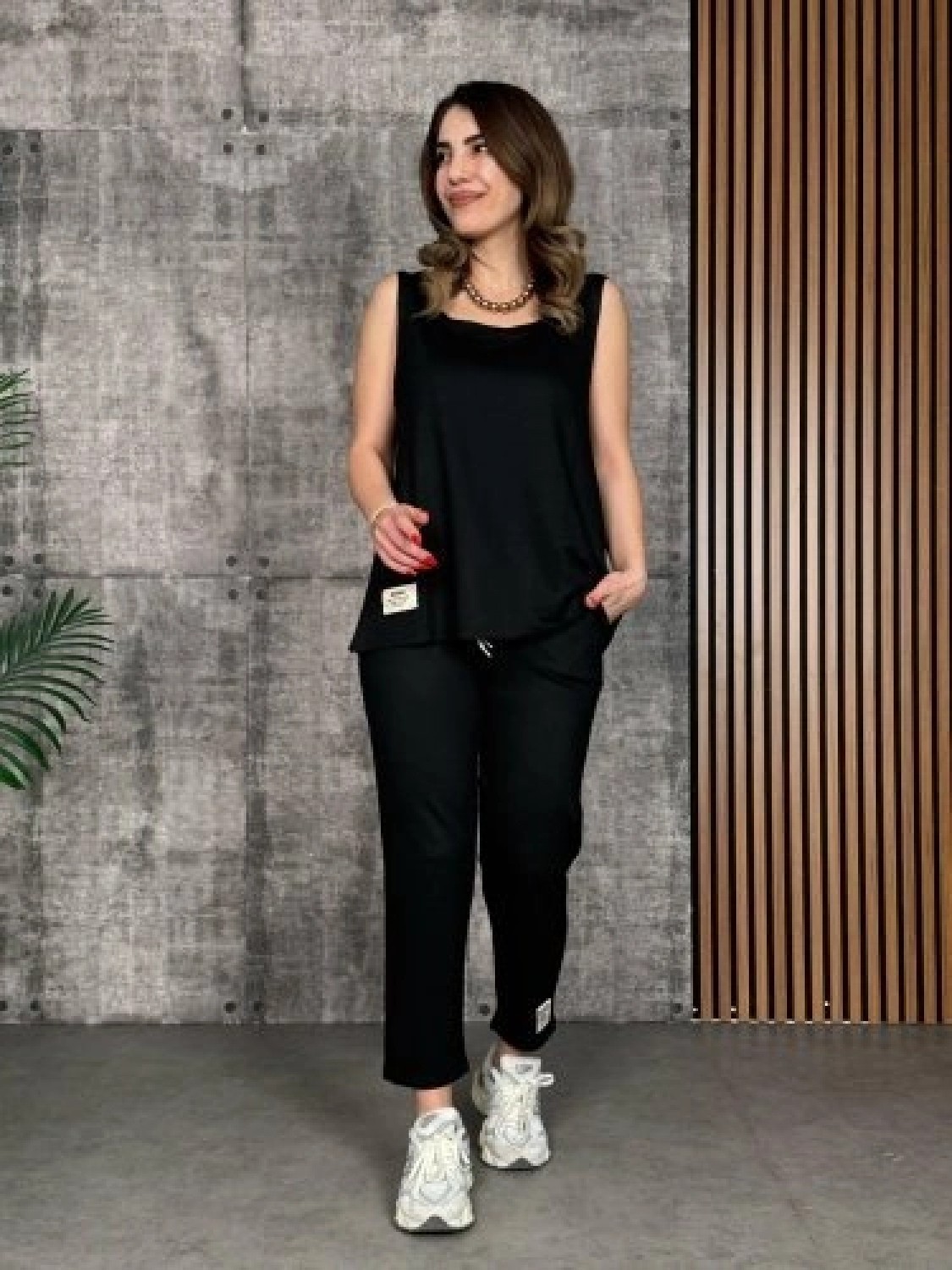 Pileli Store Kadın Askılı Yuvarlak Yaka Viskon Iki Iplik Bluz ve Eşofman Altı Ikili Takım