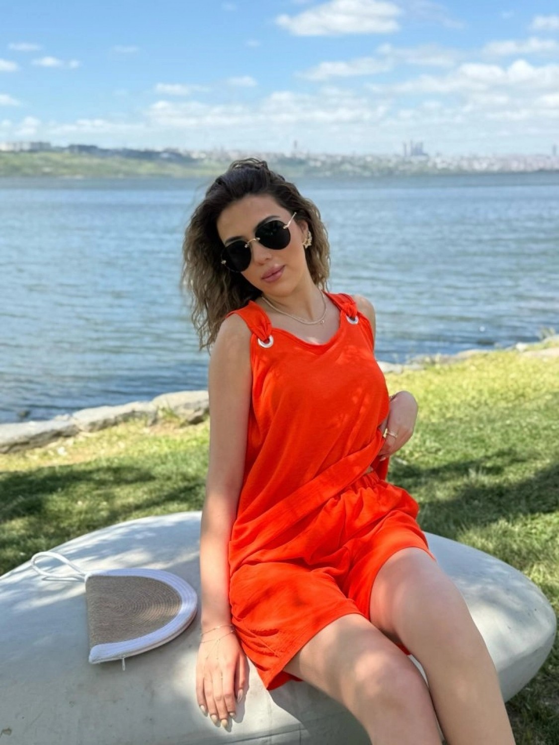 Pileli Store Kadın Kolsuz V Yaka Kuş Gözü Detay Bluz Short Aerobin Ikili Takım görsel 4