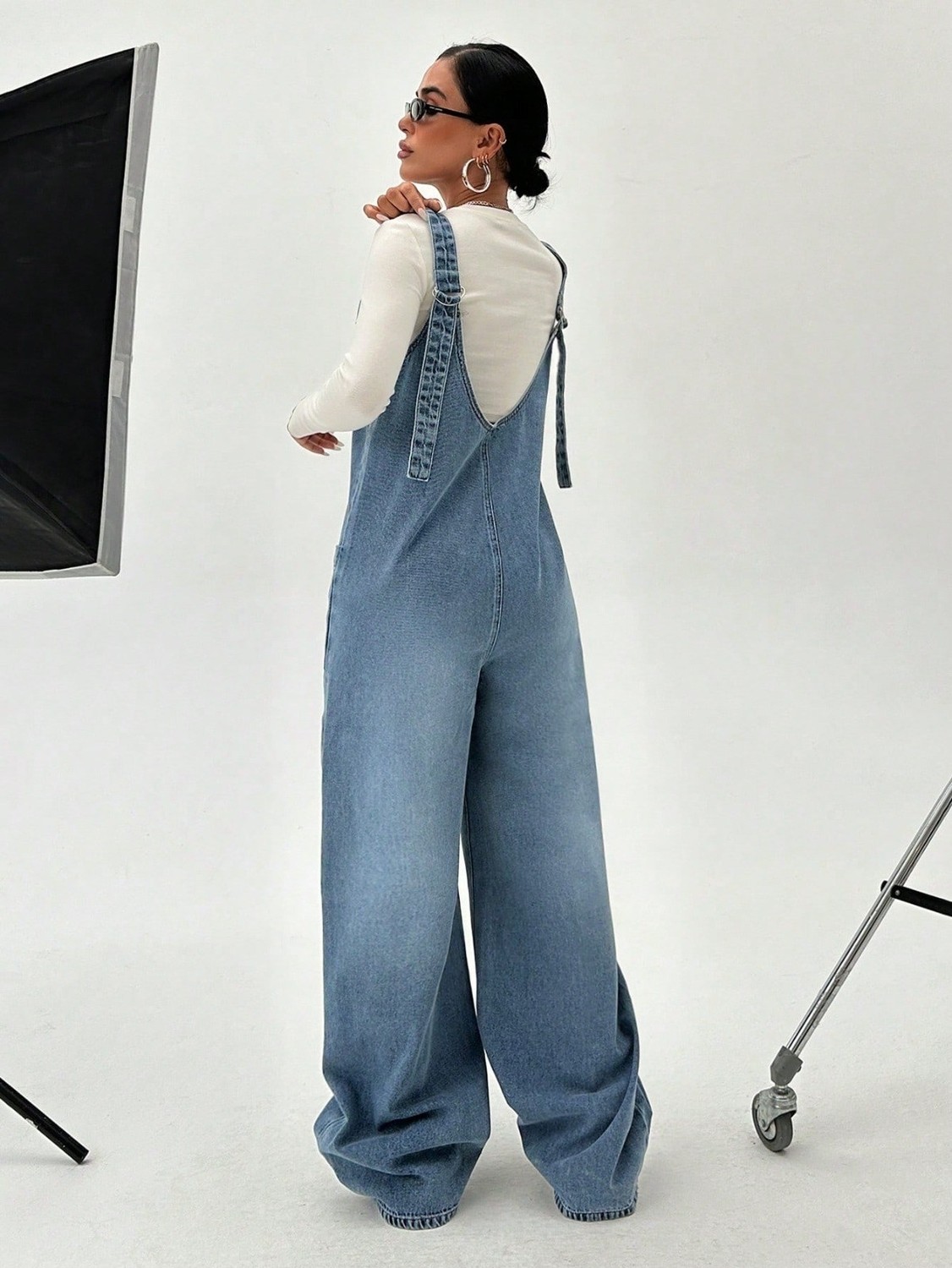 Herton Geniş Paça Yıkamalı Denim Jean Tulum Salopet görsel 3