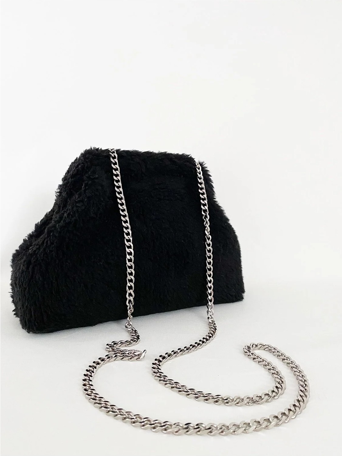Heybes Kadın Zincirli Kahve Teddy Peluş Clutch El Çantası görsel 7