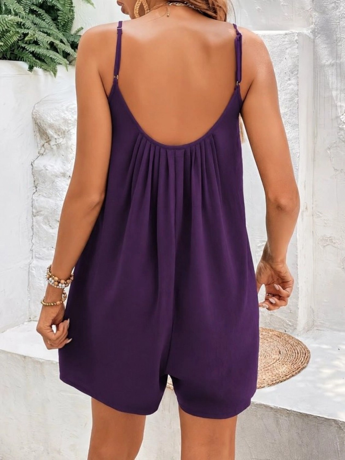 Pileli Store Kadın Ip Askılı Yuvarlak Yakalı Pileli Kısa Arobin Tulum görsel 3