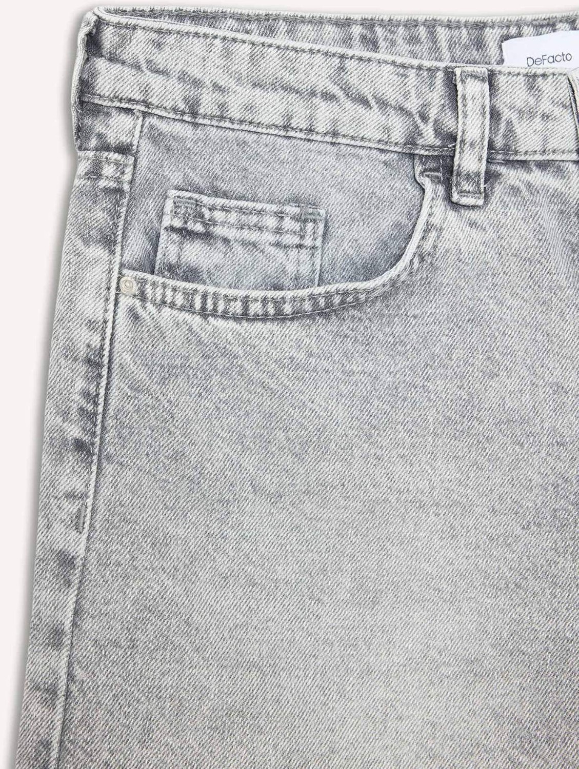 DeFacto %100 Pamuk Jean Bermuda Şort H0663AX26HS görsel 8