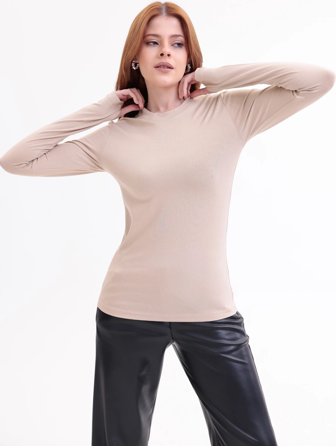 Yade Fashion Parmak Detaylı Bisiklet Yaka Body 4\'lü Set görsel 2