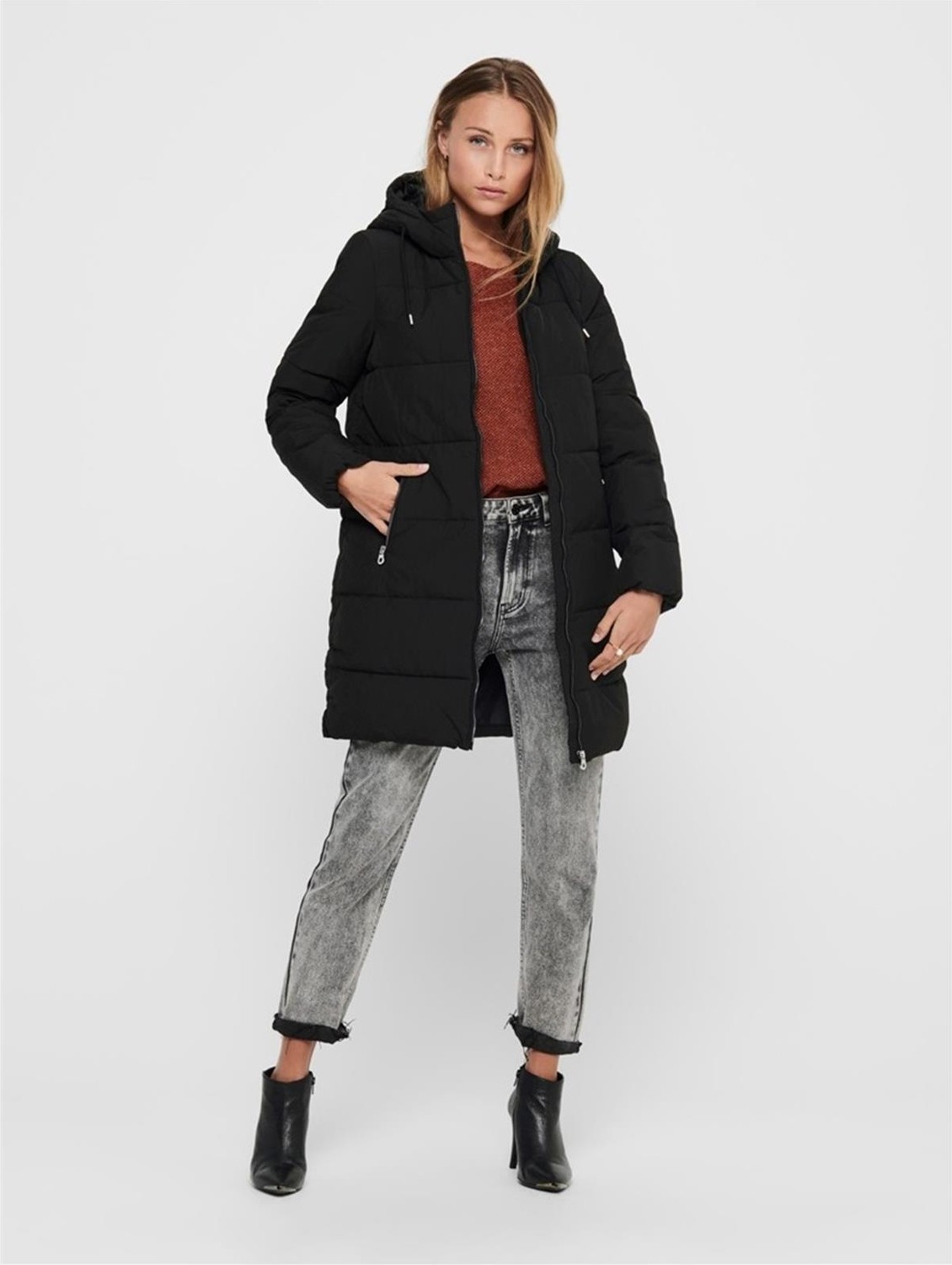 Only Dolly Long Puffer Coat Otw Noos Kadın Siyah Mont 15205369-02 görsel 2