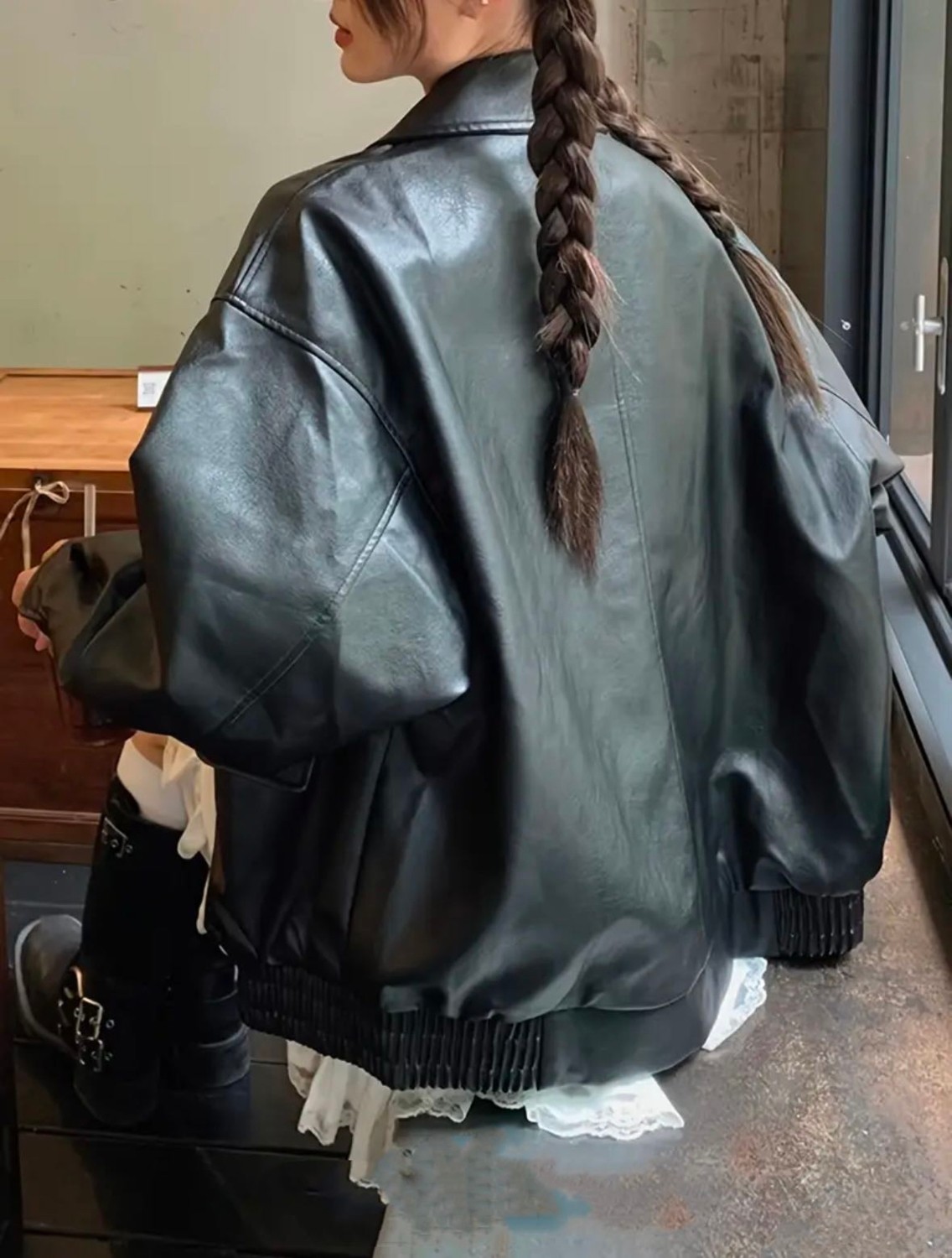 Çerme Vintage Kadın Oversize Siyah Deri Ceket görsel 2