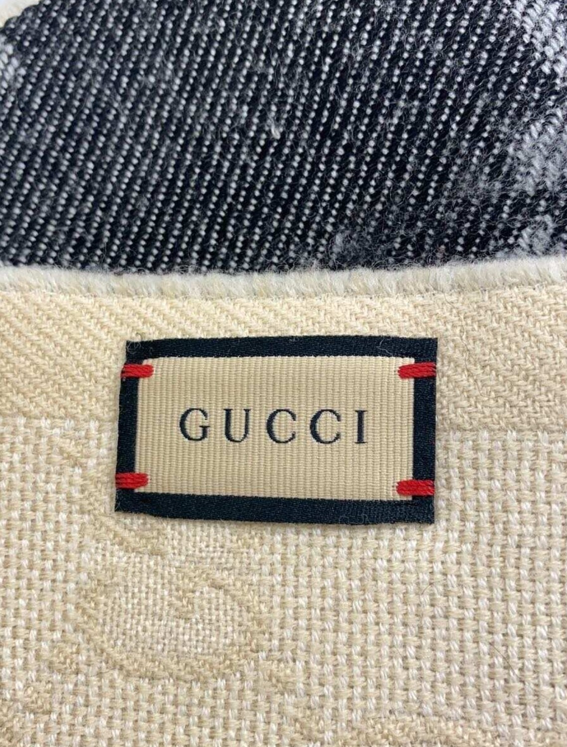 Gucci Örme Atkı görsel 5