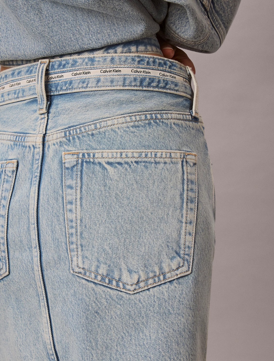 Calvin Klein Kadın Normal Kalıp Pamuklu Mini Denim Mavi Etek LV047G727G-YP3 görsel 4