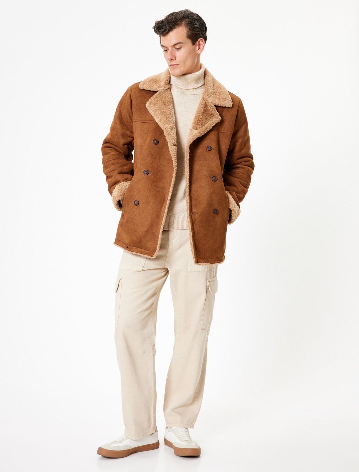 Koton Slim Fit Mont Süet Görünümlü Içi Peluşlu Düğmeli görsel 7