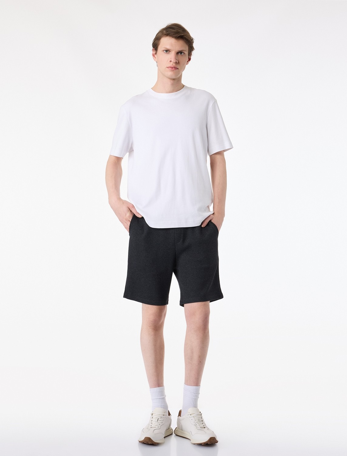 Koton Regular Fit Cepli Bermuda Beli Bağcıklı Şort