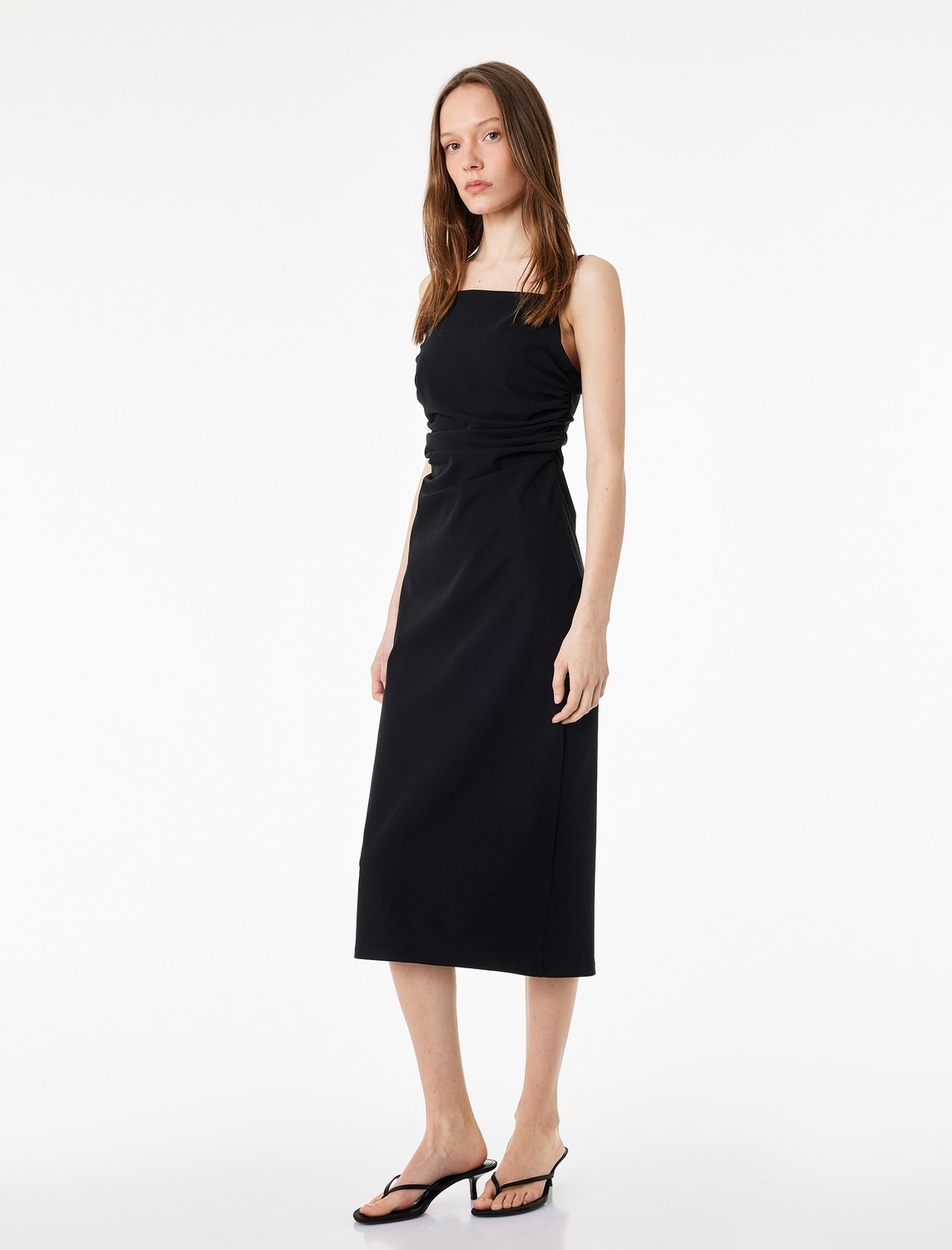 Koton Slim Fit Kare Yaka Ip Askılı Bodycon Midi Drapeli Elbise görsel 2