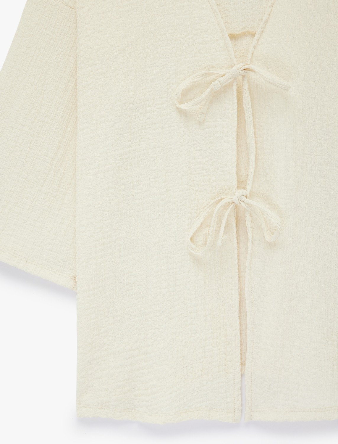Koton Bürümcük Kumaş Geniş Uzun Kollu Bağlama Detaylı Dokulu Kimono görsel 5