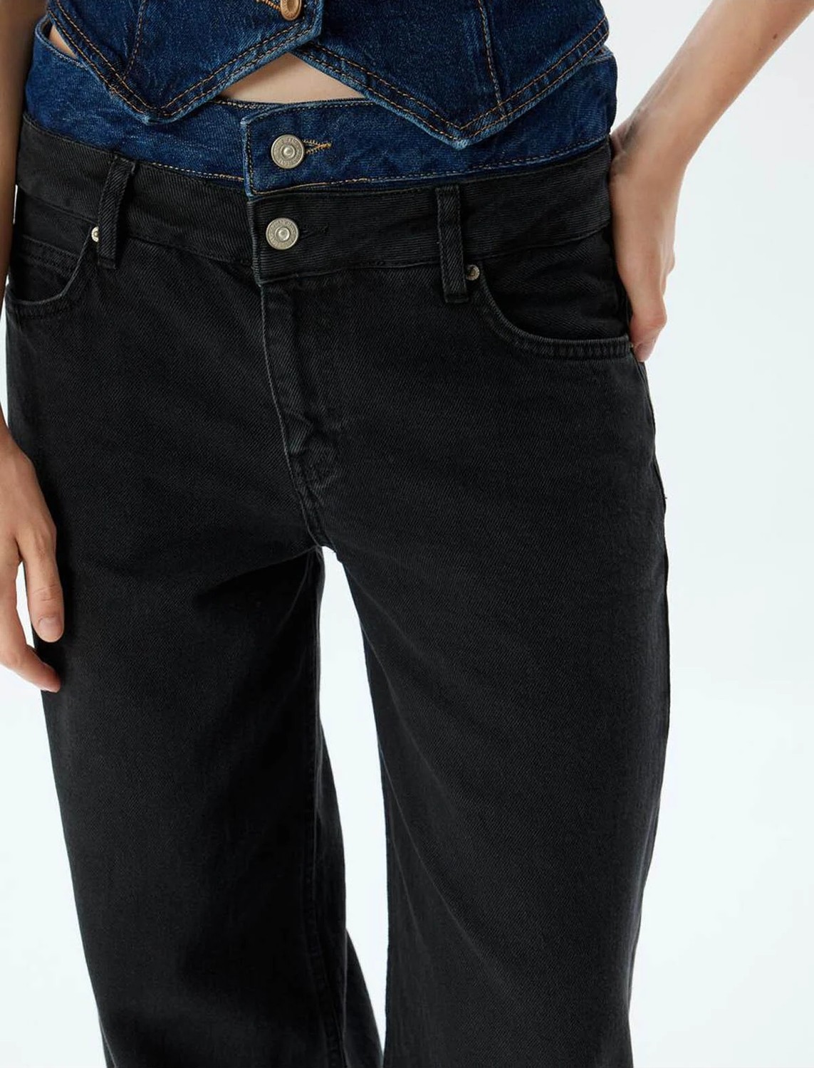 Koton Bol Kot Pantolon Çift Bel Detaylı Düğmeli Yıkamalı Loose Straight Fit Jean görsel 5
