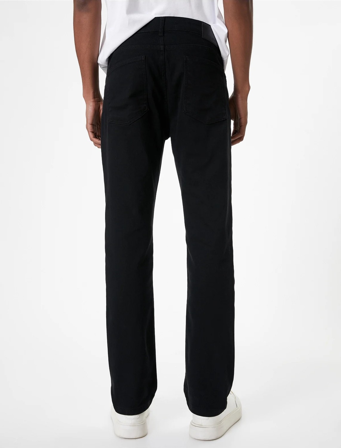Koton Straight Fit Boru Paça Kot Pantolon - Mark Jean Erkek Rahat Kesim Siyah Renk görsel 4