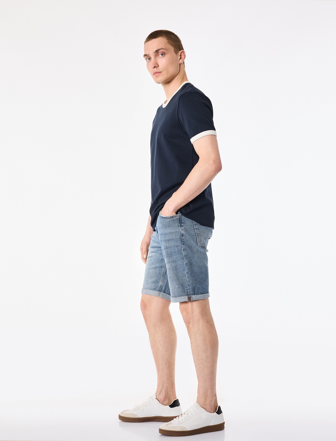 Koton Pamuklu Normal Bel Cepli Slim Fit Jean Şort görsel 2