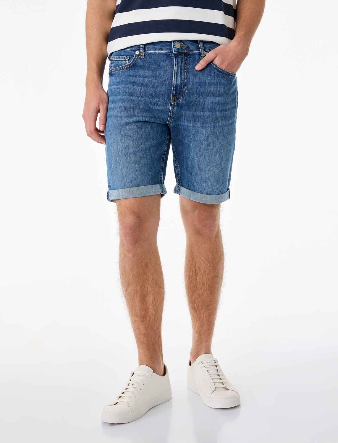 Koton Normal Bel Pamuklu Bermuda Slim Fit Jean Şort görsel 3