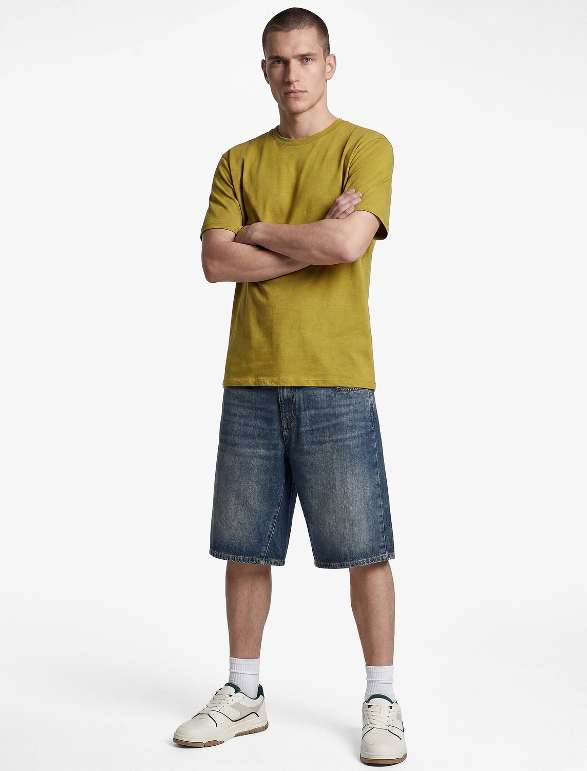 Koton Pamuklu Bisiklet Yaka Kısa Kollu Basic Oversize Tişört görsel 4