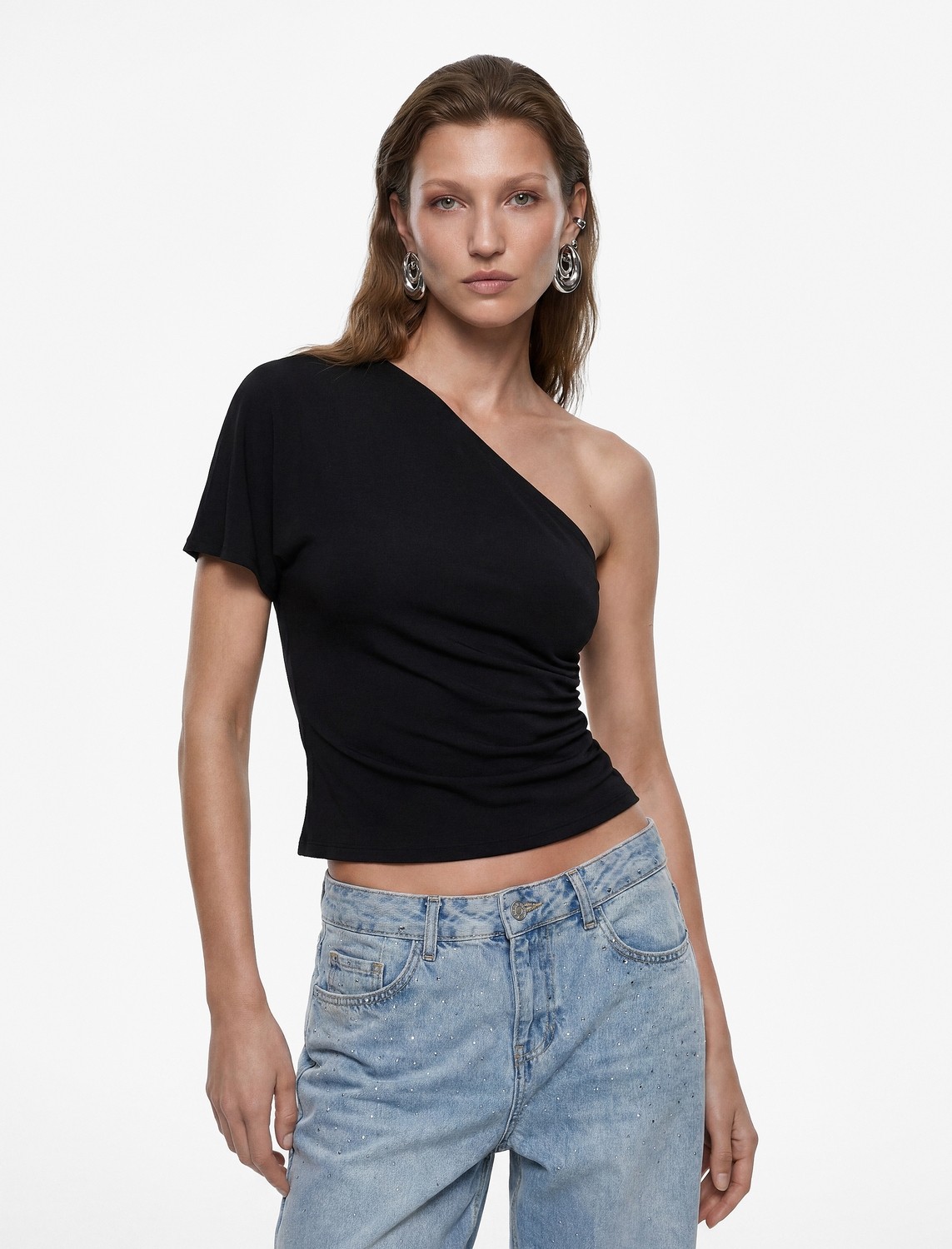 Koton Slim Fit Kısa Kollu Asimetrik Yaka Tek Omuz Bluz görsel 5