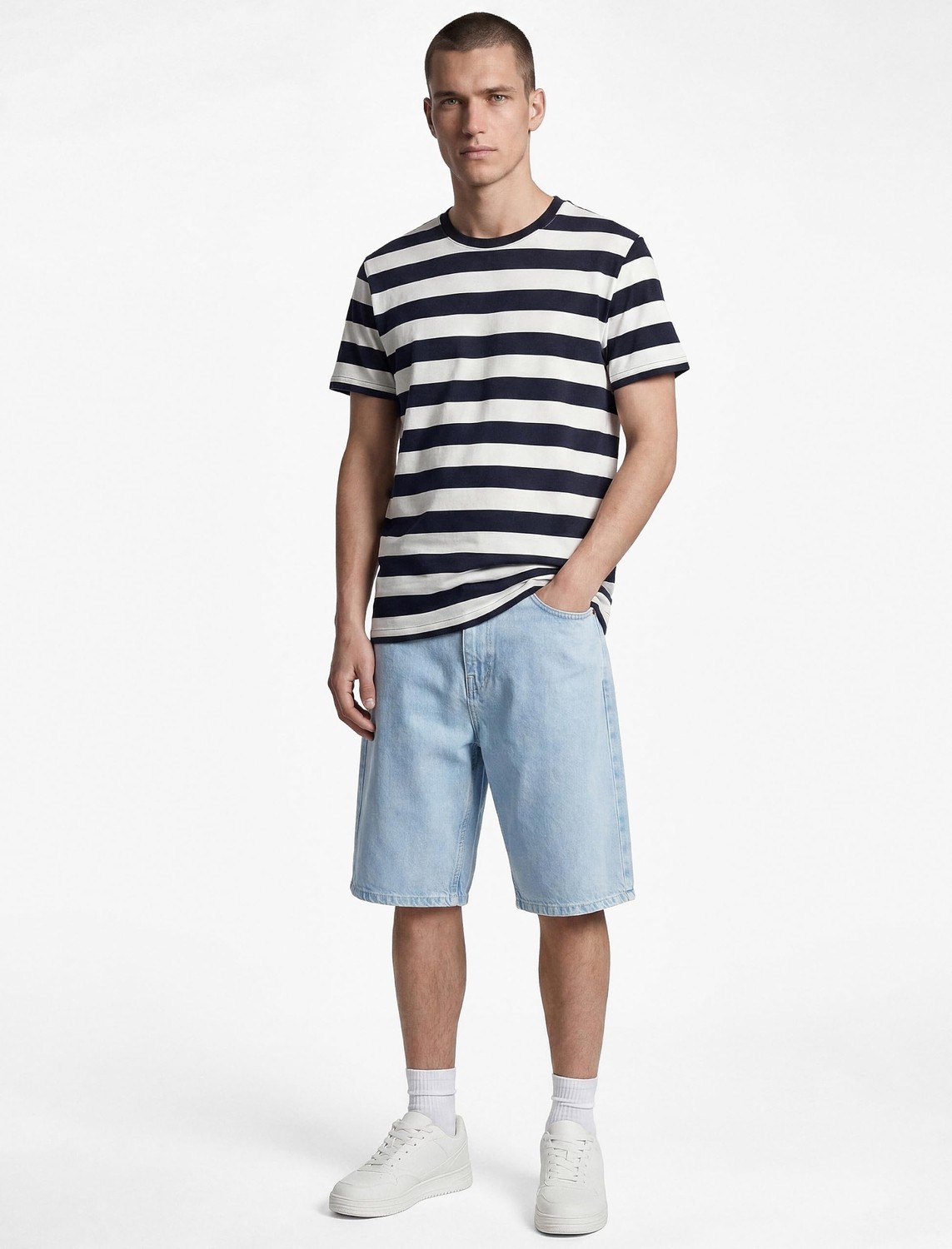 Die Grup Normal Bel Pamuklu Bermuda Straight Fit Jean Şort