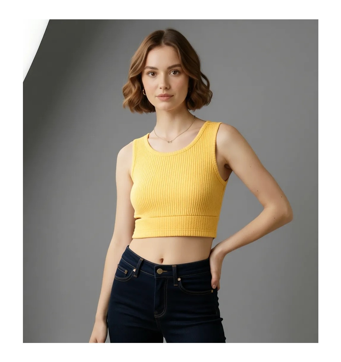 Koton Pencere Detaylı Slim Fit Bürümcük Kolsuz Bisiklet Yaka Crop Atlet görsel 4