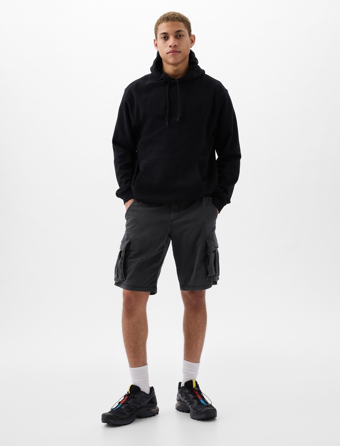 Gap Erkek Kahverengi 11" Relaxed Kargo Şort