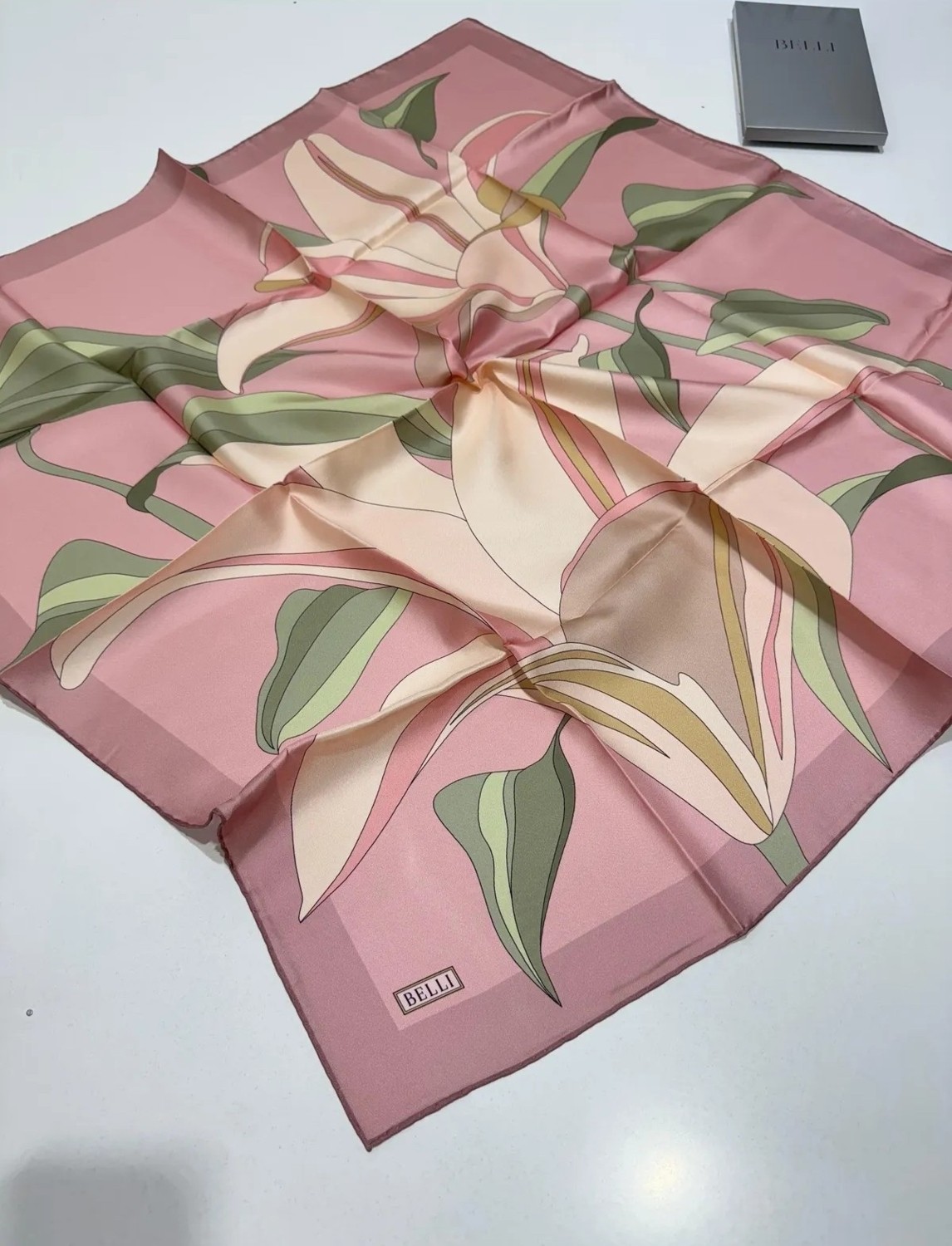Belli Twill Ipek Eşarp görsel 4
