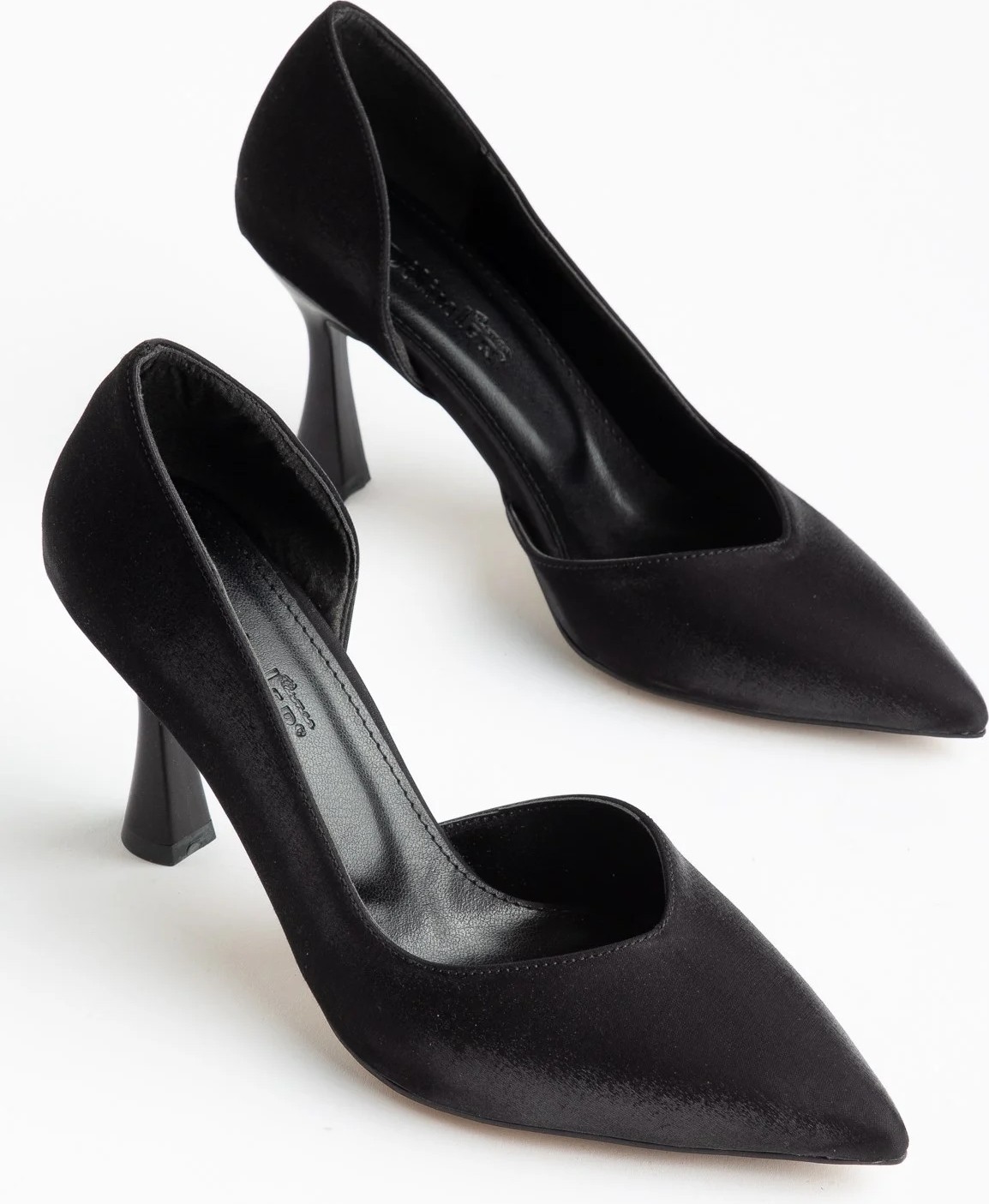 Dilimler Ayakkabı Büyük Beden Kadın Ince Topuklu Stiletto Bordo Parlak Saten Yan Açık