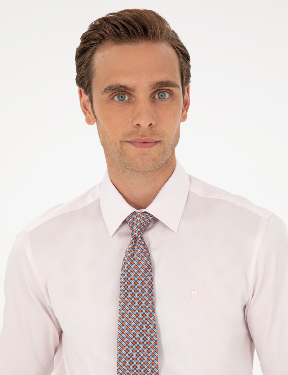 Pierre Cardin Erkek Beyaz Parlak Saten Slim Fit Uzun Kollu Basic Gömlek 50292520-VR013 görsel 2