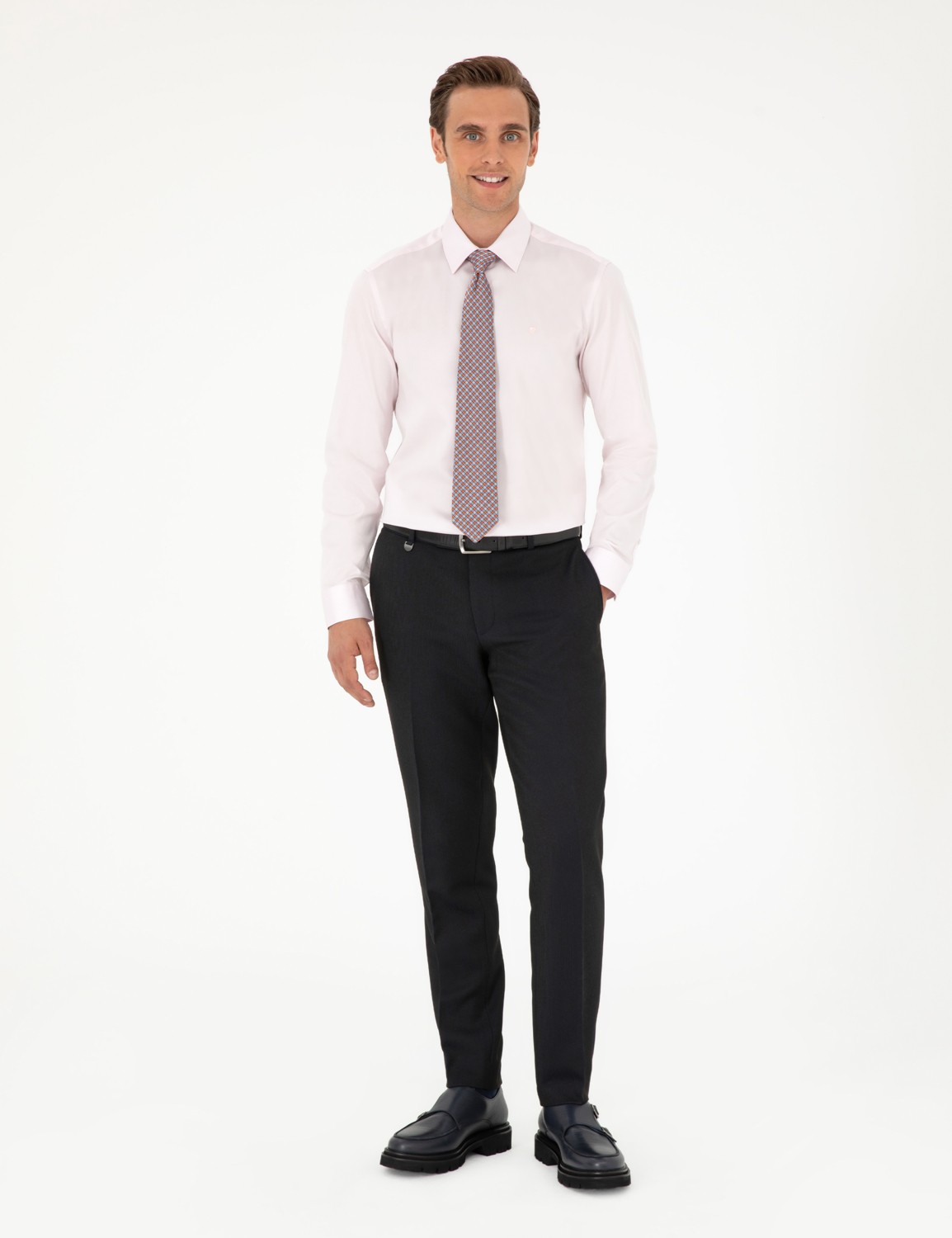 Pierre Cardin Erkek Beyaz Parlak Saten Slim Fit Uzun Kollu Basic Gömlek 50292520-VR013 görsel 4