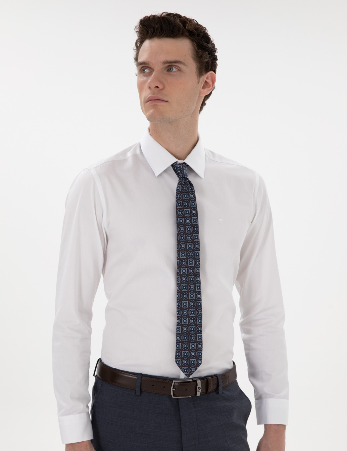 Pierre Cardin Erkek Beyaz %100 Pamuk Parlak Saten Slim Fit Uzun Kollu Basic Gömlek 50305127-VR013 görsel 3