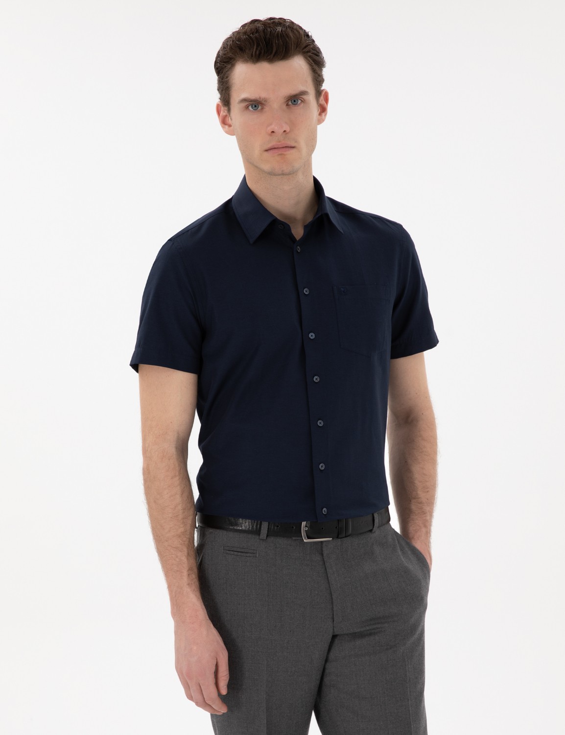 Pierre Cardin Erkek Lacivert Basic Regular Fit Kısa Kollu Cepli Gömlek 50307003-VR033