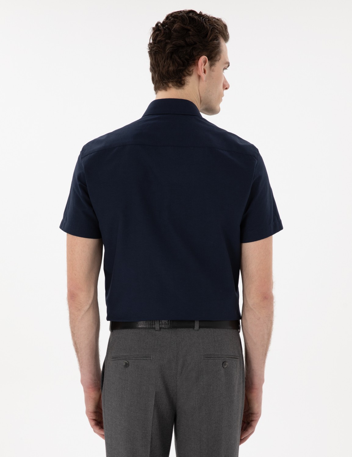 Pierre Cardin Erkek Lacivert Basic Regular Fit Kısa Kollu Cepli Gömlek 50307003-VR033 görsel 5