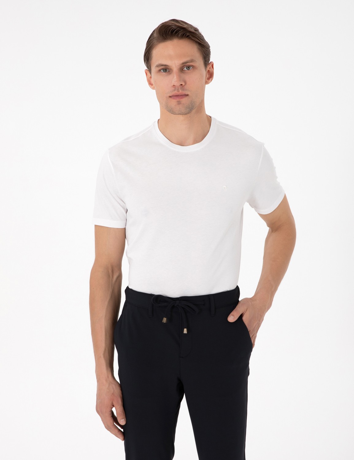 Pierre Cardin Erkek Beyaz %100 Pamuk Slim Fit Bisiklet Yaka Basic Tişört 50306980-VR013