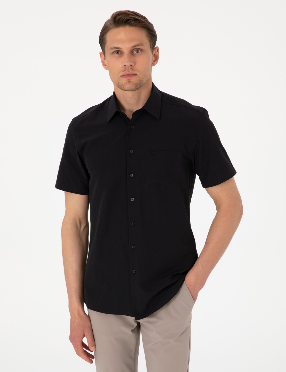 Pierre Cardin Erkek Lacivert Basic Regular Fit Kısa Kollu Cepli Gömlek 50307003-VR033