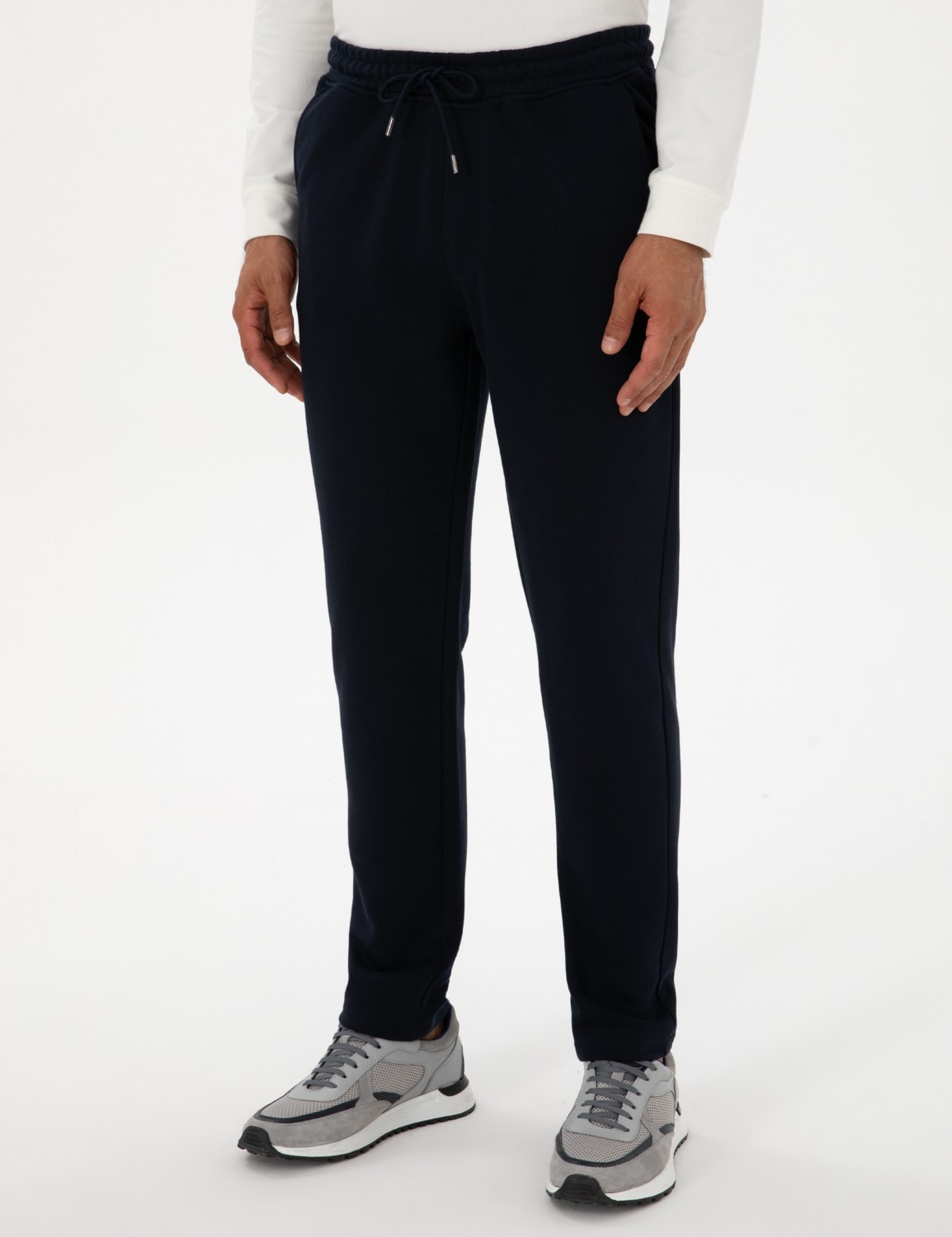Pierre Cardin Erkek Siyah Slim Fit 3 Iplik Düz Paça Eşofman Altı 50317670-VR046 görsel 2