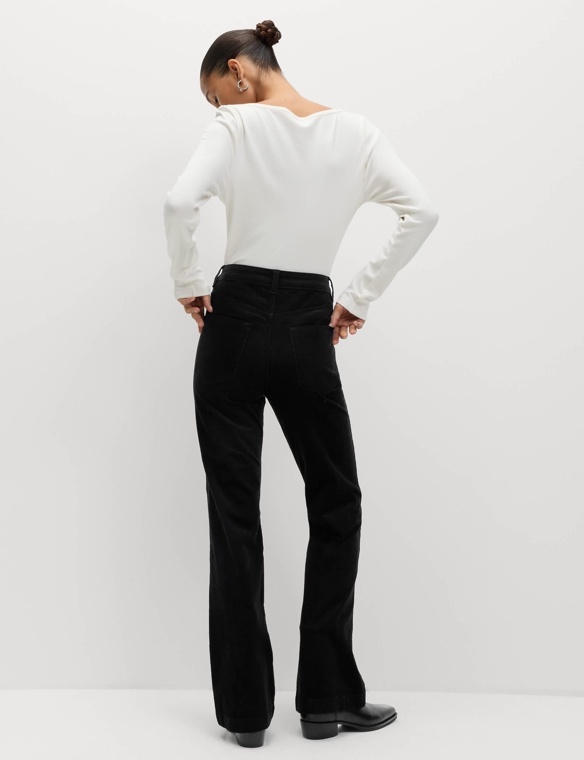 Marks & Spencer Pamuk Karışımlı Kadife Flare Pantolon görsel 8