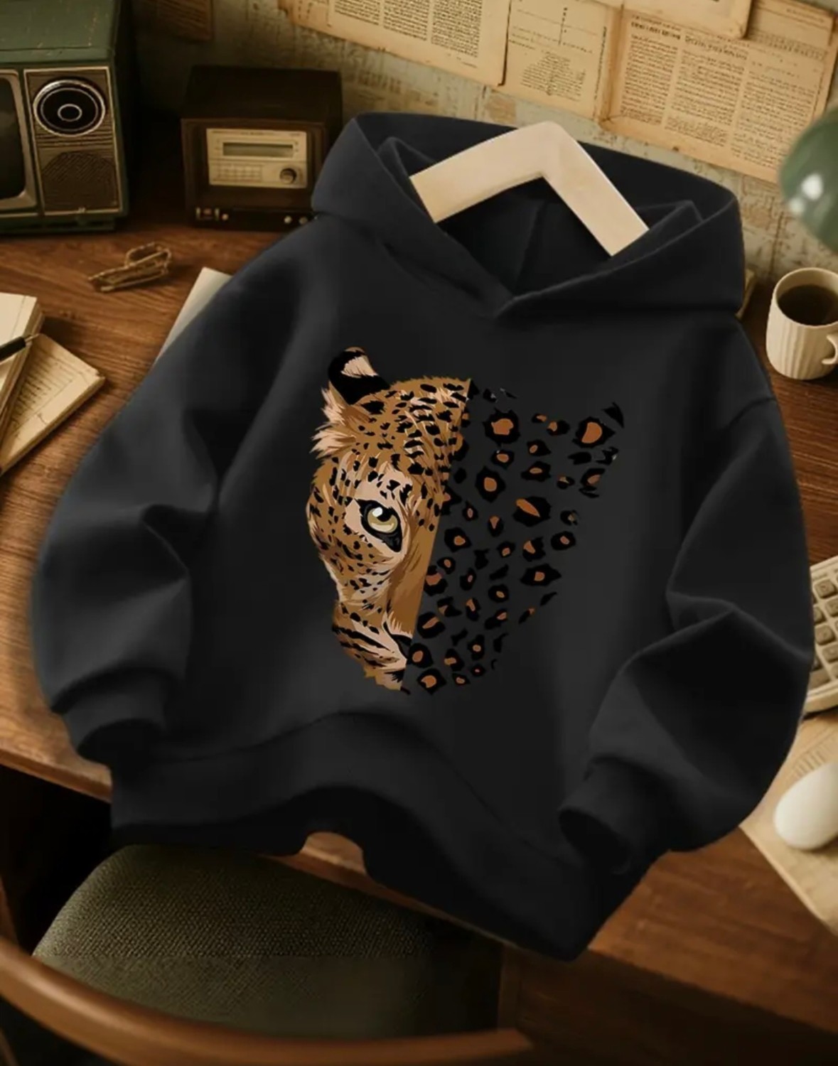 Amor Face Büyük Beden Özel Tasarım Kapüşonlu Leopar Baskılı Oversize 3 Iplik Kadın Sweatshırt