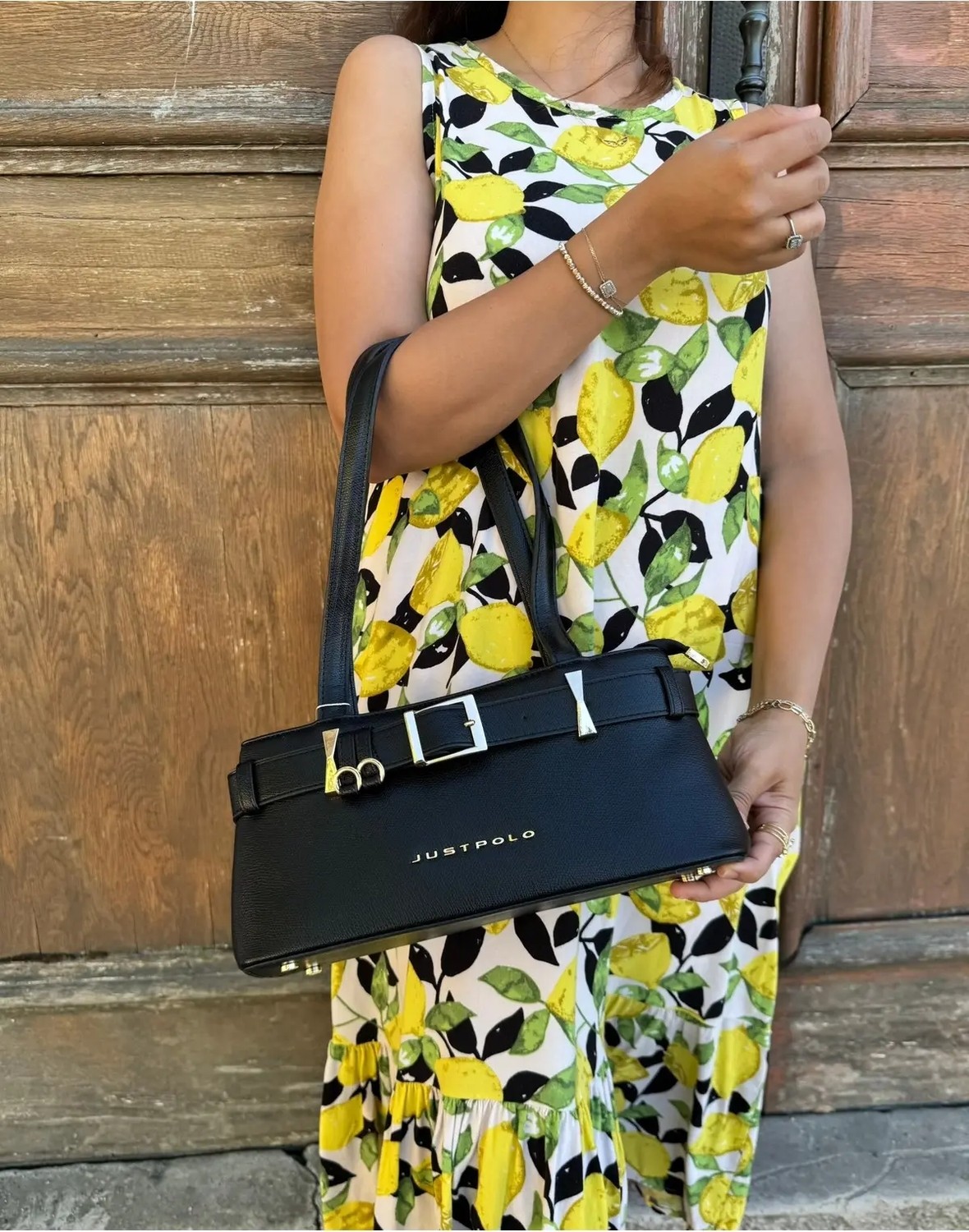 Just Polo Kadın Gold Aksesuarlı Kemer Detaylı Şık El Çantası Shopper Ebat : 14 x 30 cm