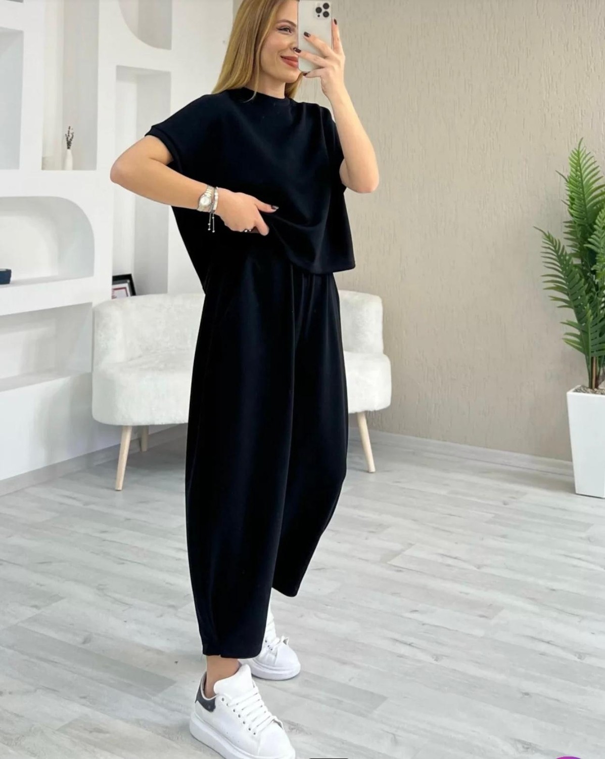 Trending Size Modal Dokulu Kısa Kol Şalvar Takım görsel 5