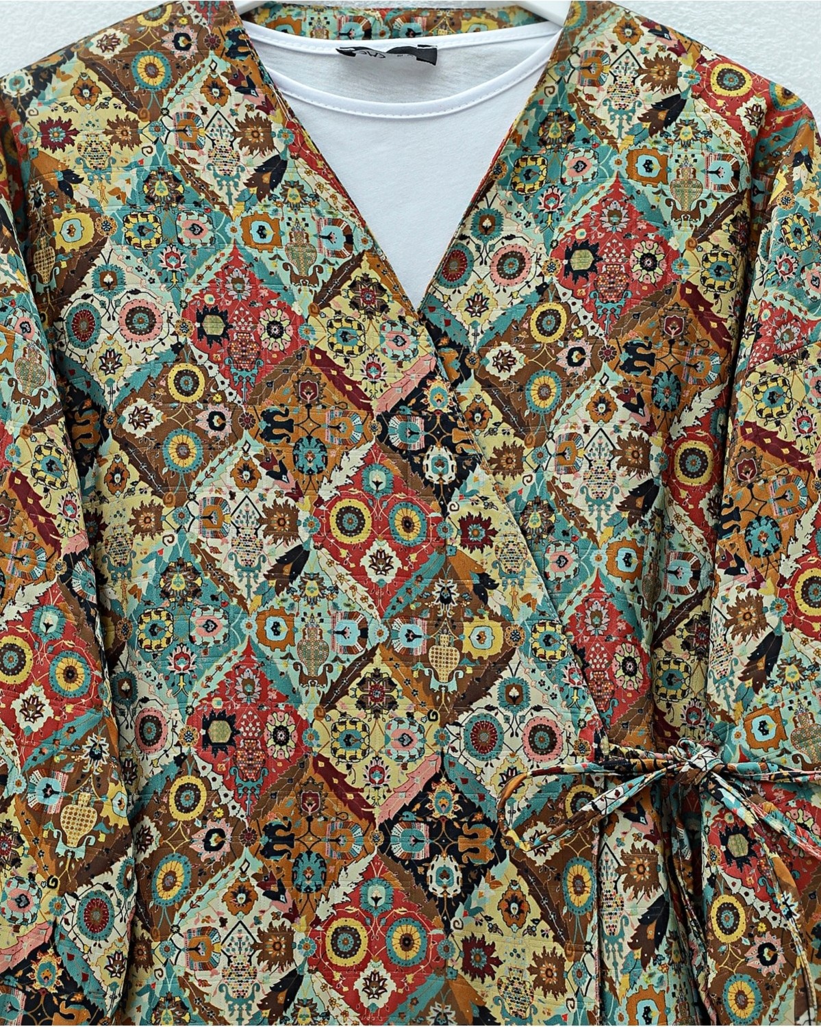 Moda Morfo Beli Bağlamalı Cepli Desenli Astarlı Kapitone Kimono -Bej görsel 3