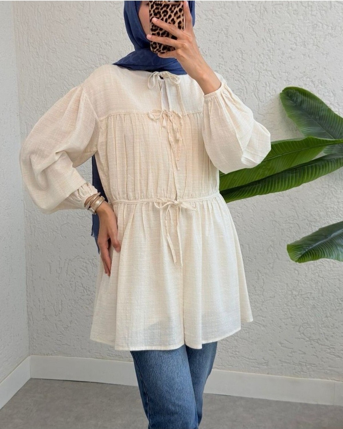 Moda Morfo Önü Bağlamalı Kolları Lastikli Gömlek -Ekru görsel 2