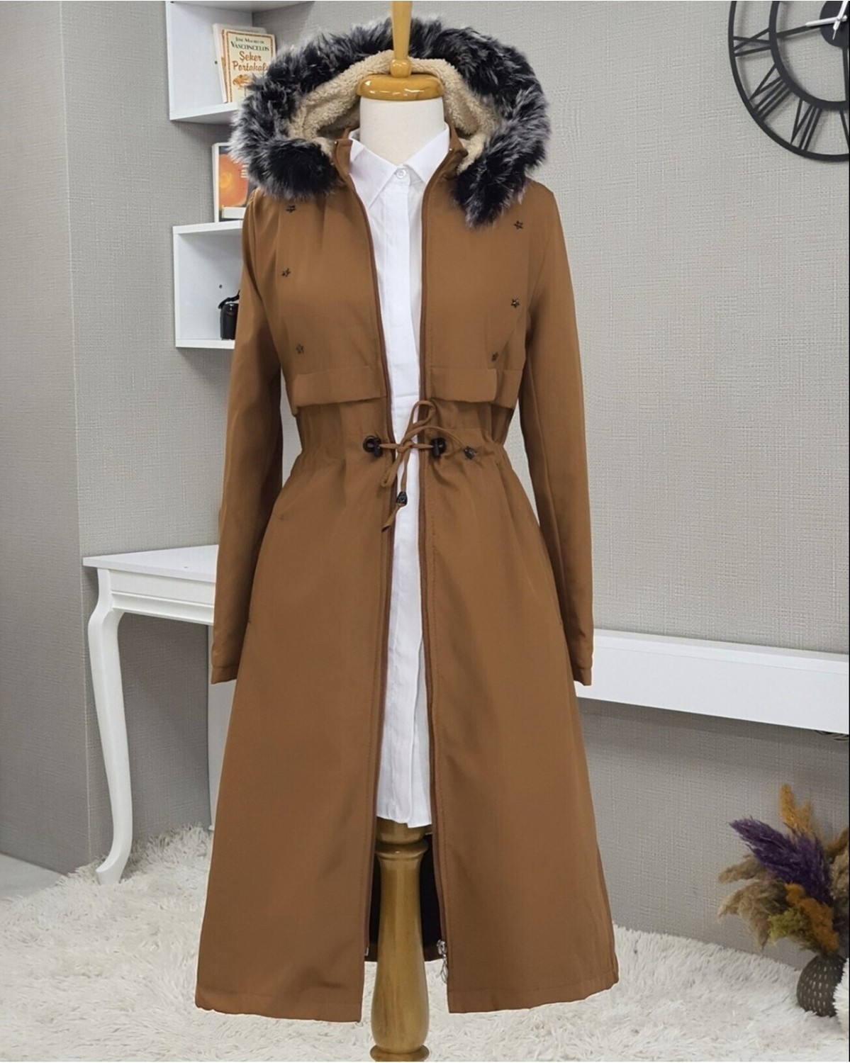 Moda Morfo Metal Yıldız Detaylı Kapşonlu Uzun Kaban -Siyah görsel 8