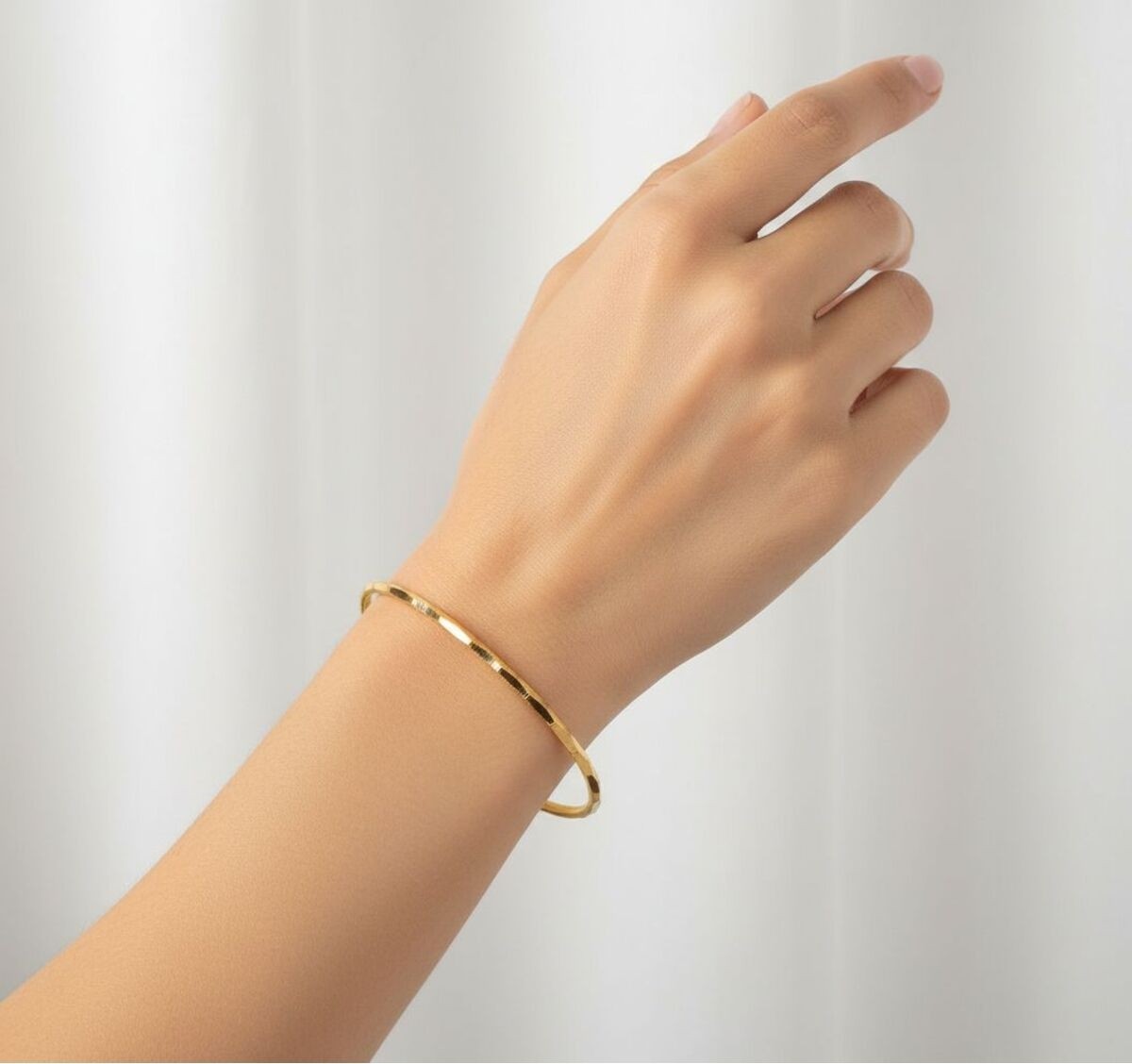 Kuyumcu Nurettin 15 gr (Gram) Piramit Desenli Ajda Bilezik 22 Ayar Altın Yatırımlık Işçiliksiz