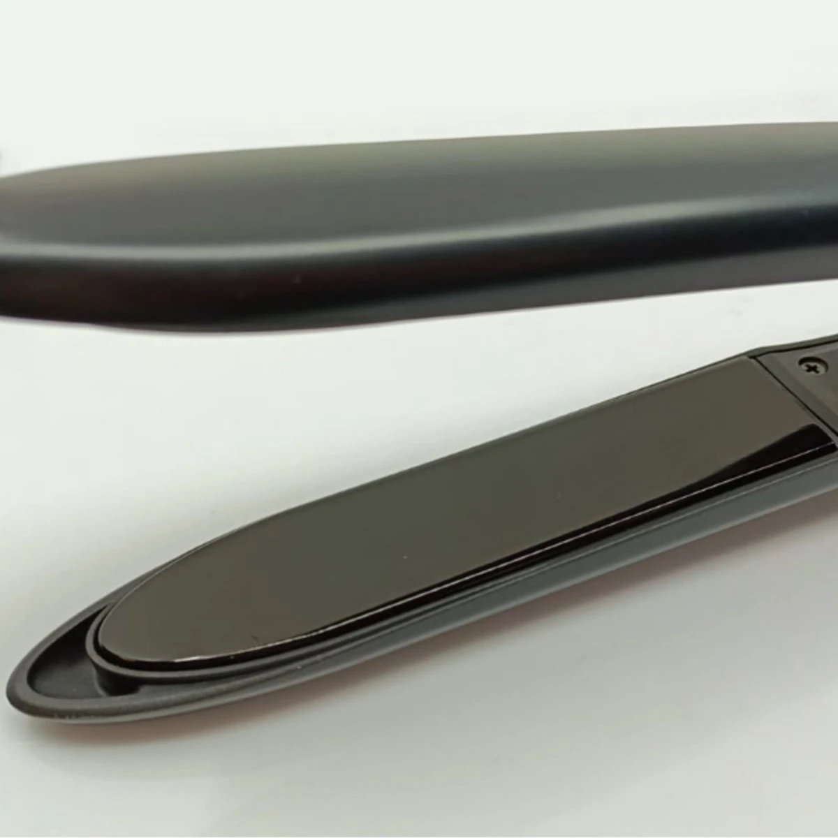 Resim Astra Profesyonel Keratin Saç Düzleştirici Maşa, 130-230°C, 45W, Güçlü Performans 