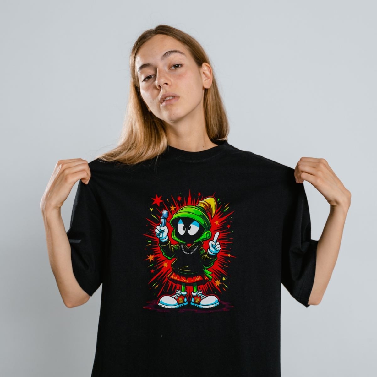 Fantastik Store Marvin The Martian Graffiti Baskılı Unisex Siyah Tişört - 24/1 Penye Pamuklu görsel 4