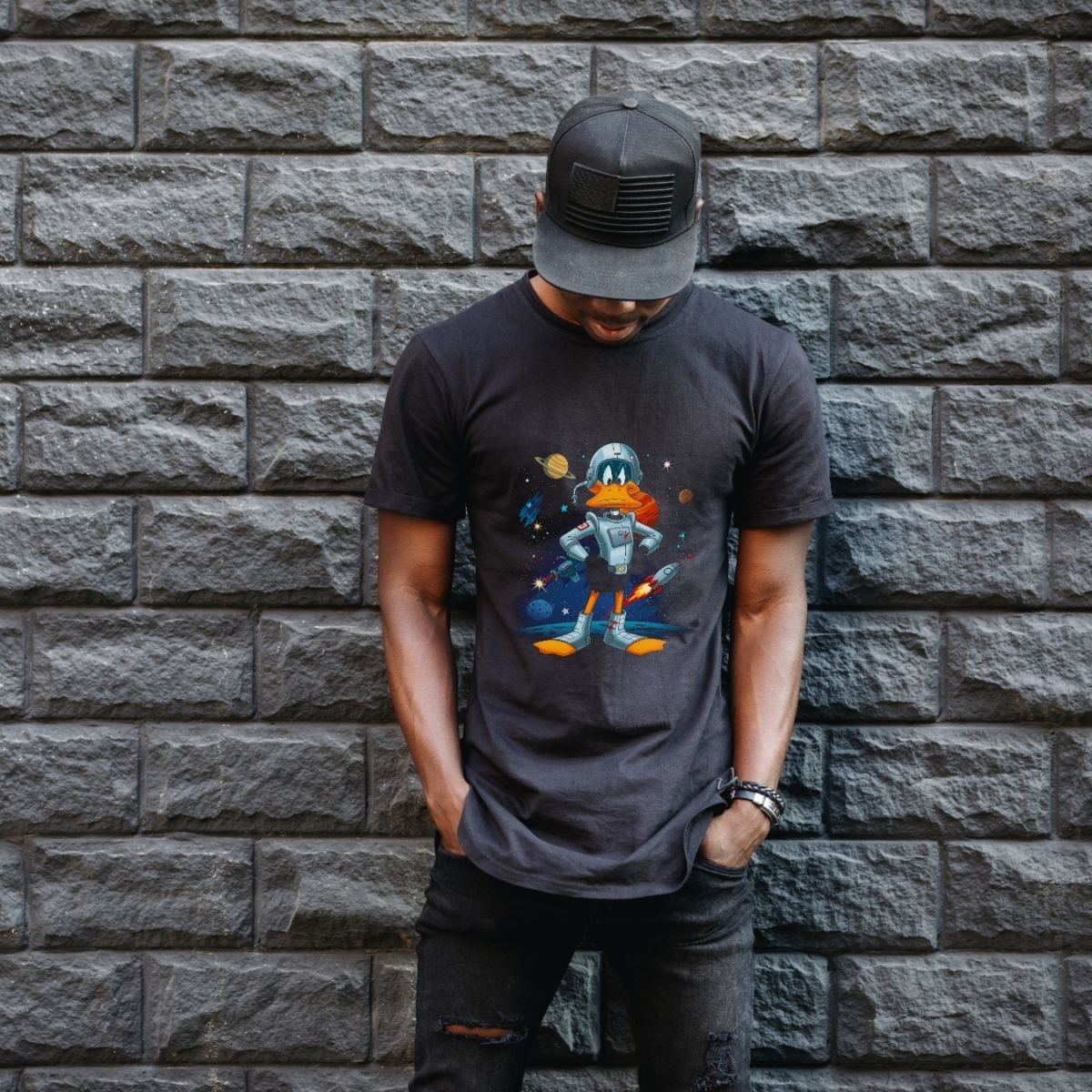 Fantastik Store Duck Dodgers Uzay Baskılı Unisex Siyah Oversize Tişört - 24/1 Penye görsel 3