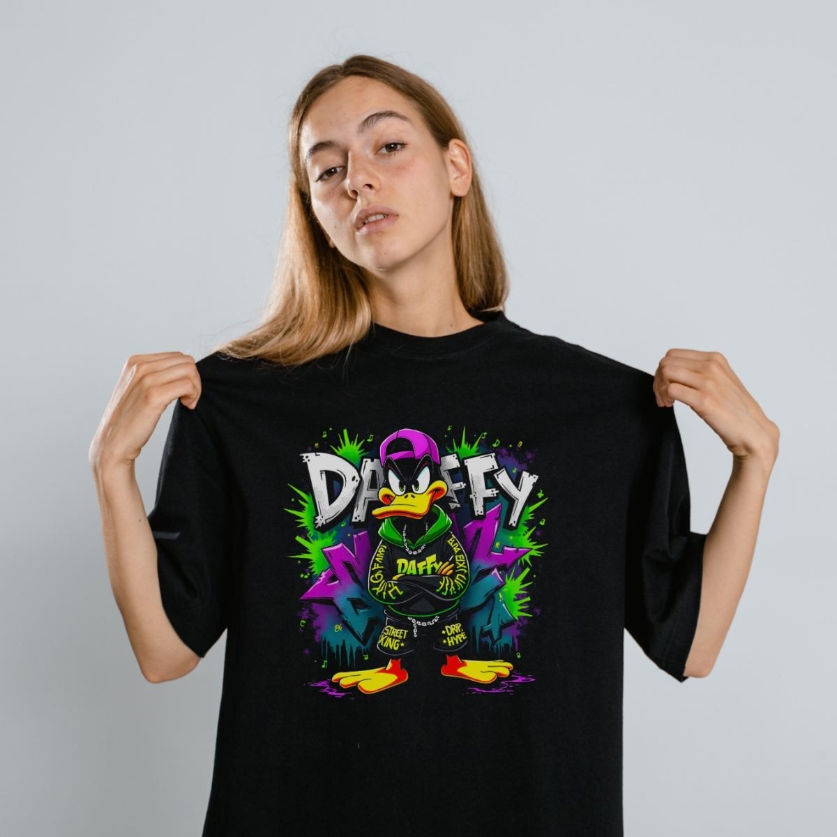 Fantastik Store Daffy Duck Graffiti Baskılı Unisex Siyah Tişört - 24/1 Penye Pamuklu görsel 4